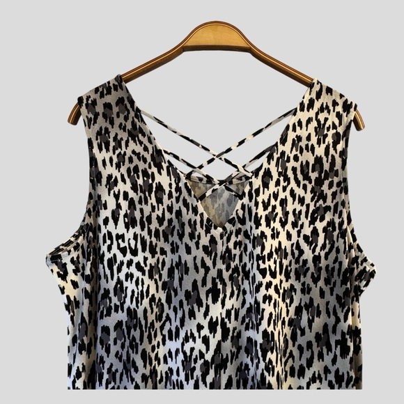 Women’s Dress Size XL Black White Gray Sleeveless Crisscross Neck Maxi Side Slit - Picture 5 of 10